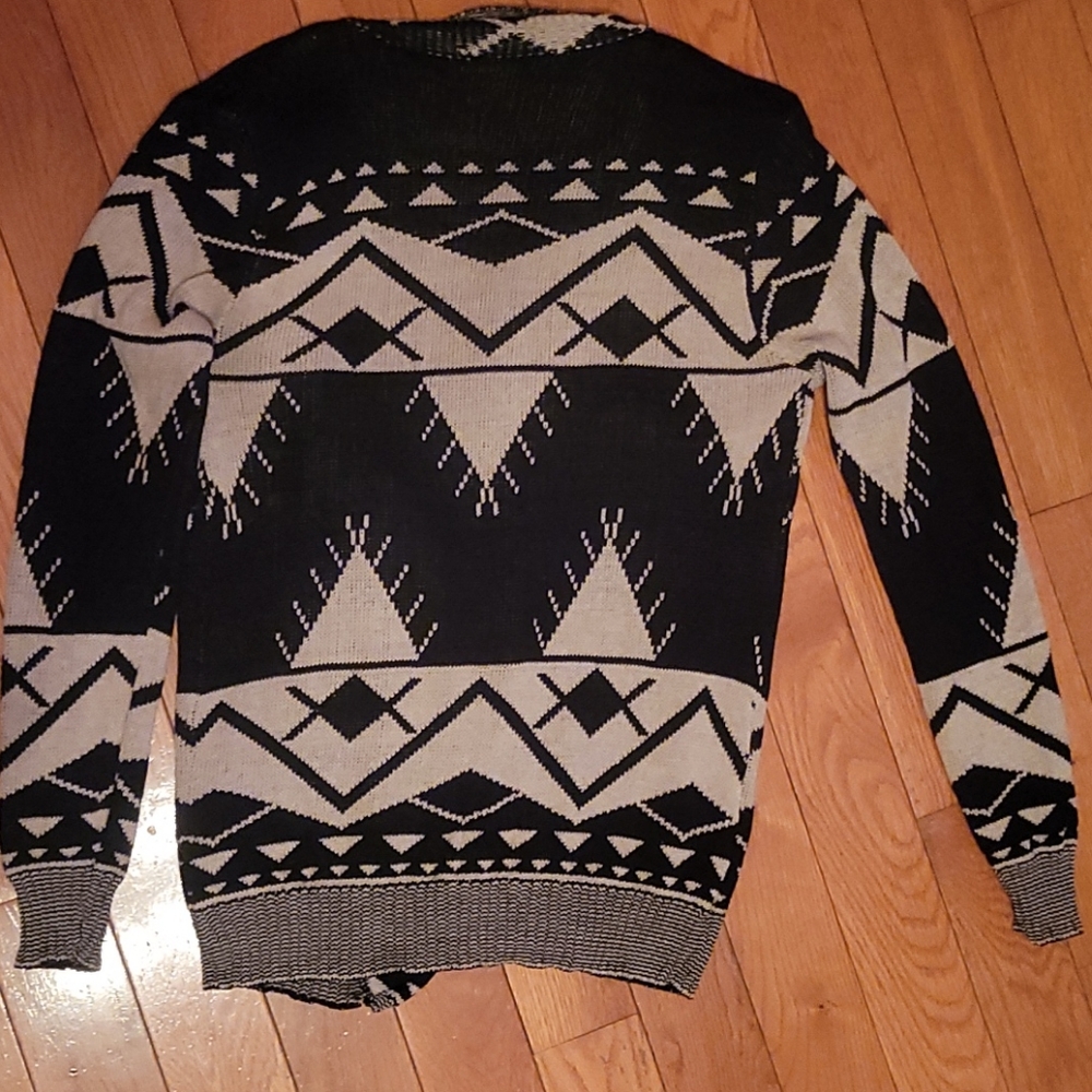 Aztec Cardigan, Infiniti Design, Small - Picture 3 of 3